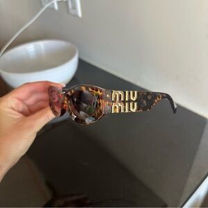 Brown Tortoise Sunglasses